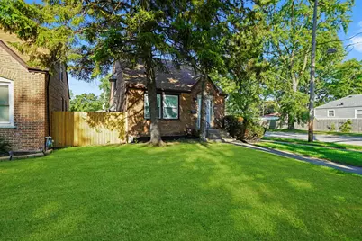 12500 S Lowe Avenue, Chicago, IL 60628 - Photo 2
