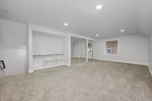 12500 S Lowe Ave, Chicago, IL 60628 - Photo 16