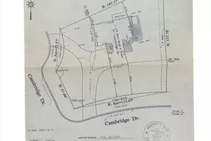 37 E Cambridge Dr, Oak Brook, IL 60523 - Photo 2