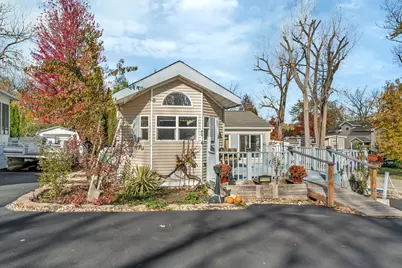 64 Fossil Ridge Road, Wilmington, IL 60481 - Photo 1