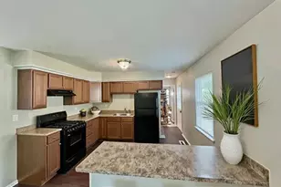 829 Princeton Ave, Matteson, IL 60443 - Photo 6