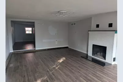 42 Rushmore Road, Fox Lake, IL 60020 - Photo 2