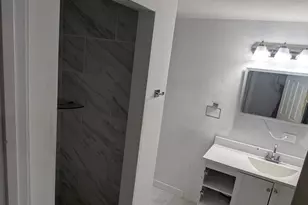 42 Rushmore Rd, Fox Lake, IL 60020 - Photo 8