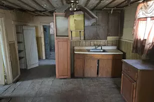 134 W 107th St, Chicago, IL 60628 - Photo 22