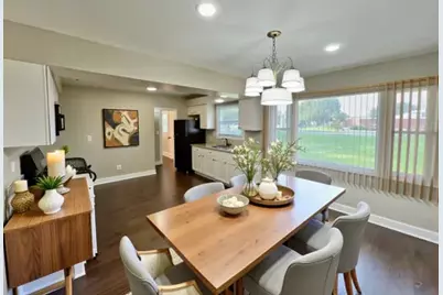 16535 S Elm Court, South Holland, IL 60473 - Photo 4