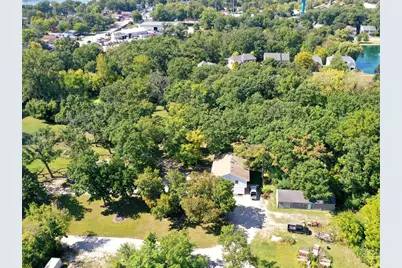 18238 W Gages Lake Road, Grayslake, IL 60030 - Photo 16