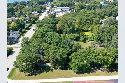 18238 W Gages Lake Road, Grayslake, IL 60030 - Photo 2