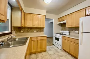 16428 Wabash Ave, South Holland, IL 60473 - Photo 8