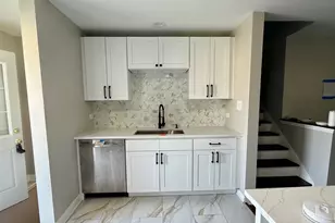 2958 191st St, Lansing, IL 60438 - Photo 4