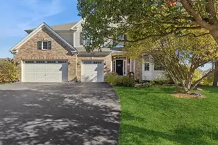 12321 Bartelt Ct, Huntley, IL 60142 - Photo 2