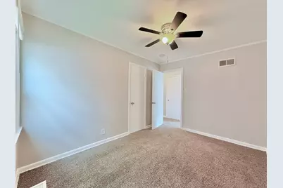 16784 Crane Avenue, Hazel Crest, IL 60429 - Photo 18