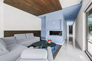 711 Becker Rd, Glenview, IL 60025 - Photo 58