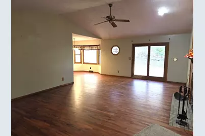 10821 Keokuk Trail, Roscoe, IL 61073 - Photo 6