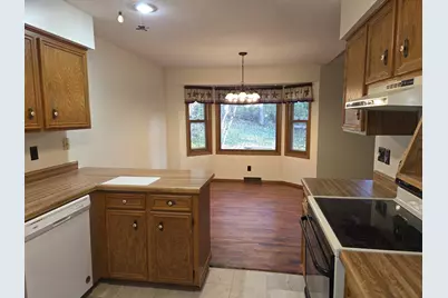 10821 Keokuk Trail, Roscoe, IL 61073 - Photo 10