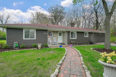 3309 York Road, Oak Brook, IL 60523 - Photo 2