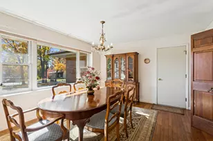 23W134 Mulberry Ln, Glen Ellyn, IL 60137 - Photo 10