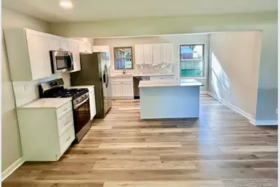 1011 Monroe Drive, Bloomington, IL 61701 - Photo 6