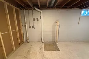 1011 Monroe Dr, Bloomington, IL 61701 - Photo 20