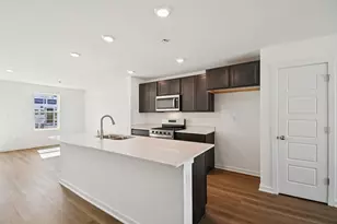 903 Briar Gln Ct, Hampshire, IL 60140 - Photo 8