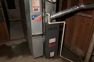 1010 Helen Ave, Joliet, IL 60433 - Photo 8