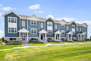 905 Briar Gln Ct, Hampshire, IL 60140 - Photo 1