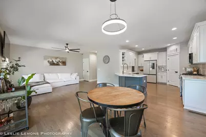 621 Bourbon Court, Naperville, IL 60565 - Photo 8