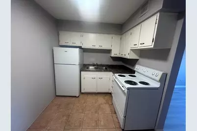 1213 N 34th Avenue #11, Melrose Park, IL 60160 - Photo 6