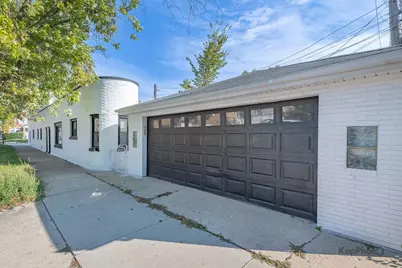 6259 W Peterson Avenue, Chicago, IL 60646 - Photo 2