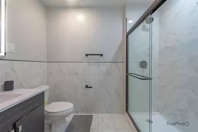 6259 W Peterson Avenue, Chicago, IL 60646 - Photo 14