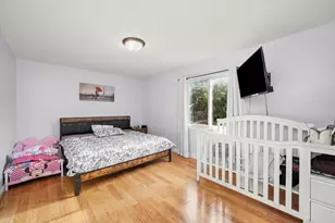 520 Aller Ave, Elgin, IL 60120 - Photo 8