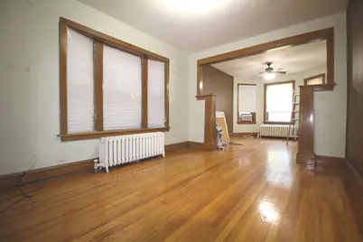 3905 N Christiana Avenue #1, Chicago, IL 60618 - Photo 2