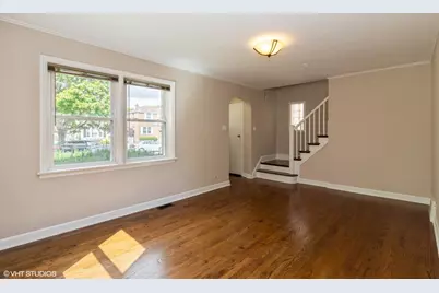 5111 N Newland Avenue, Chicago, IL 60656 - Photo 8