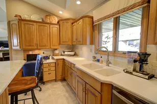 16360 Spring Valley Rd, Morrison, IL 61270 - Photo 24