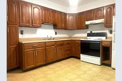 813 E Washington Street, Monticello, IL 61856 - Photo 12