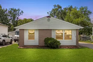 16510 Marshfield Ave, Markham, IL 60426 - Photo 2