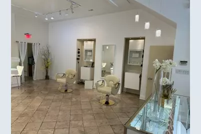 1004 N Clark Street #COM, Chicago, IL 60610 - Photo 22