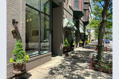 1004 N Clark Street #COM, Chicago, IL 60610 - Photo 2