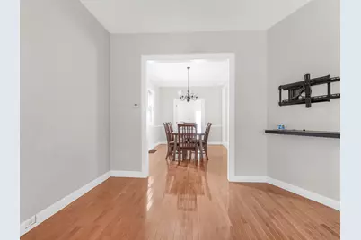 3439 W 66th Place, Chicago, IL 60629 - Photo 8