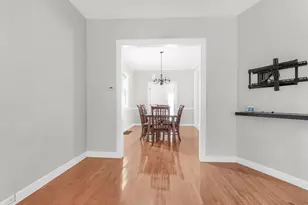 3439 W 66th Pl, Chicago, IL 60629 - Photo 8