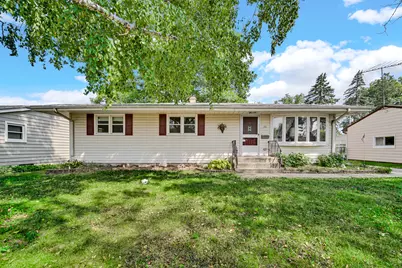 26 Wagner Drive, Cary, IL 60013 - Photo 1