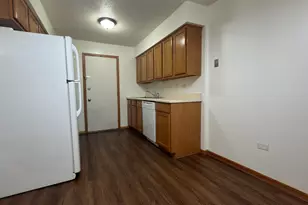 7305 W 157th St, Orland Park, IL 60462 - Photo 2