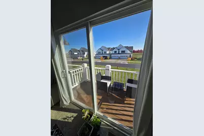 4277 Chelsea Manor Circle, Aurora, IL 60504 - Photo 8