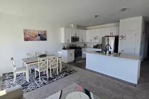 4277 Chelsea Mnr Cir, Aurora, IL 60504 - Photo 6