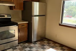 2148 Sunview Dr, Champaign, IL 61821 - Photo 4