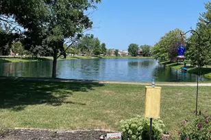 2148 Sunview Dr, Champaign, IL 61821 - Photo 8