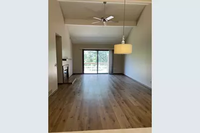 2148 Sunview Drive #2148, Champaign, IL 61821 - Photo 2