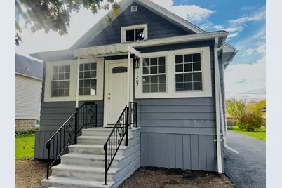 1207 Oakland Avenue, Joliet, IL 60435 - Photo 1