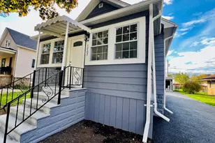 1207 Oakland Ave, Joliet, IL 60435 - Photo 2