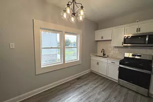 1207 Oakland Ave, Joliet, IL 60435 - Photo 6