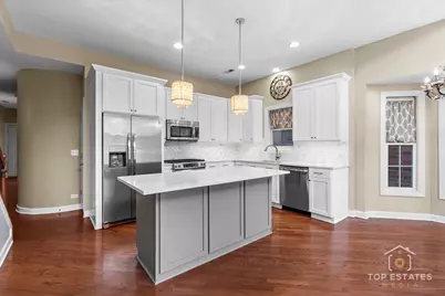 3749 N Ashland Avenue #3S, Chicago, IL 60613 - Photo 10